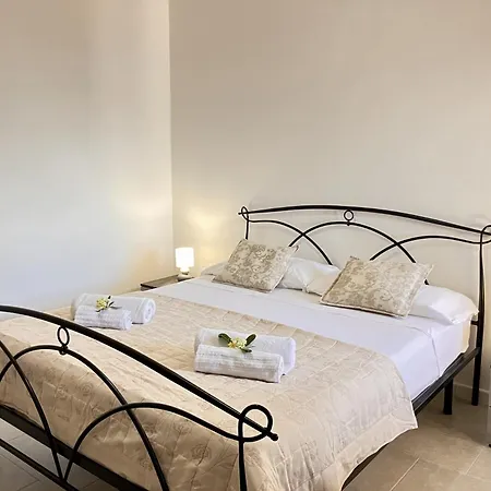 Villa Sul Mare Con Giardino E Vista Mozzafiato