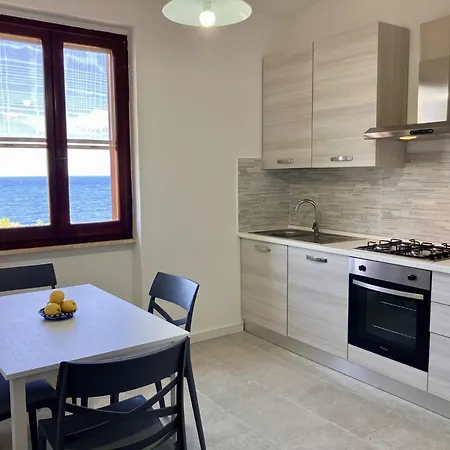 Sul Mare Con Giardino E Vista Mozzafiato Кастельсардо