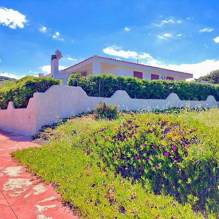 Sul Mare Con Giardino E Vista Mozzafiato * Кастельсардо