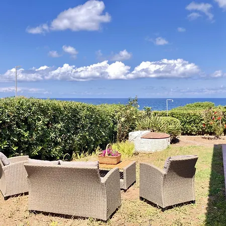 Sul Mare Con Giardino E Vista Mozzafiato Villa